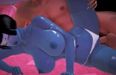 Sexus Resors - Position de l'amazone avec un robot sexuel