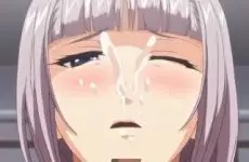 L'étudiante aux gros seins pratique une paizuri