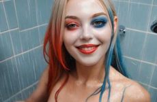 Harley Quinn sous la douche par intelligence artificielle