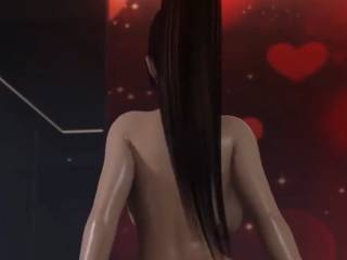 Elle s'échauffe complètement nue en vidéo ecchi