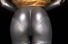 Left de Atomic Heart a les fesses qui grossissent