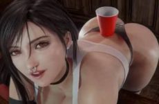 Tifa Lockhart remue ses fesses dans Final Fantasy 7R