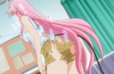 Extraits : Motto To Love Ru S02 (fanservice ecchi)