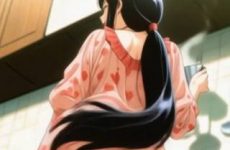 Elle remue ses grosses fesses en cuisinant par IA