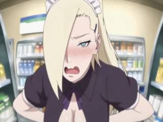 Ino Yamanaka exhibe ses gros seins dans Naruto