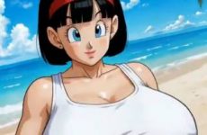 Videl s'amuse à nous allumer avec ses gros seins