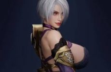 Isabella Valentine remue ses grosses fesses sexy